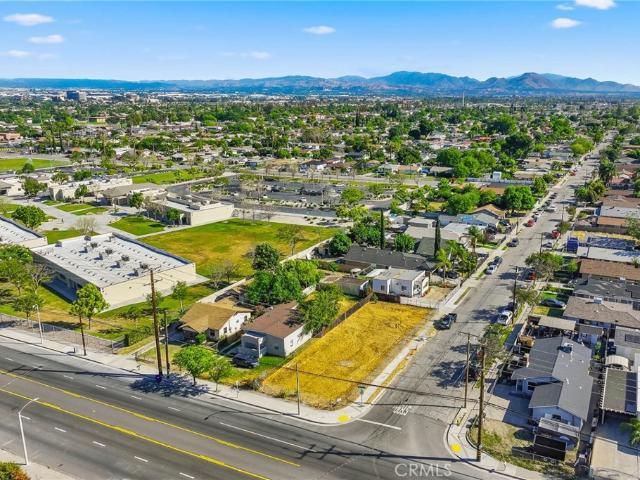 Land for sale in Highland, California