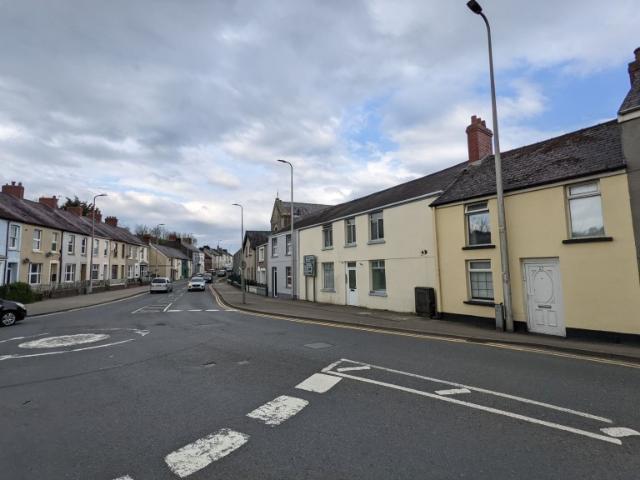 Apartment for rent in Carmarthen, Wales