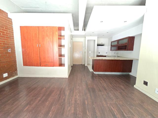 Apartment for sale in Vosloorus, Gauteng