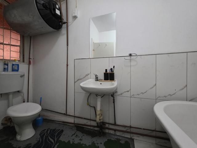 Apartment for sale in Seaview, Kwazulu-natal