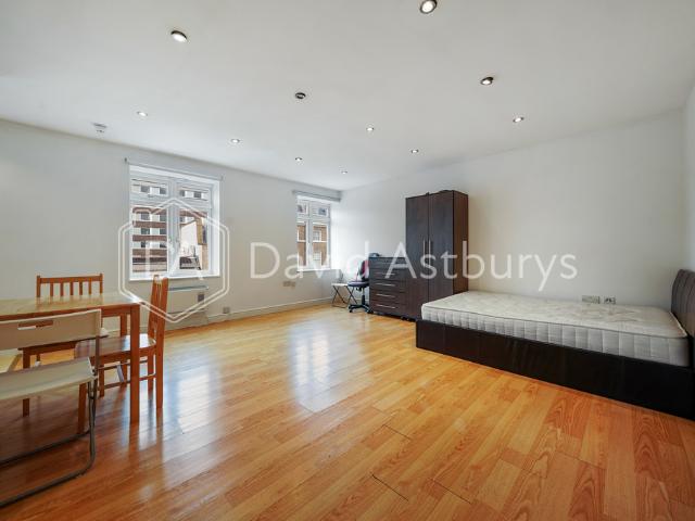 Studio for rent in Kentish Town, Greater London