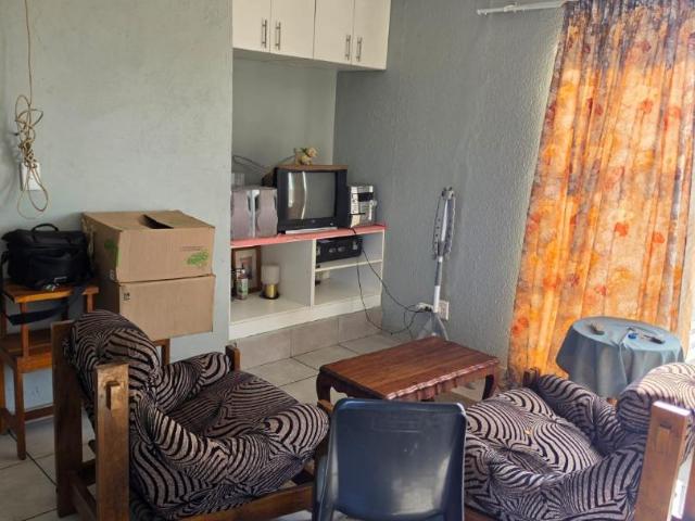 Apartment for rent in Kleinfontein Lake, Benoni