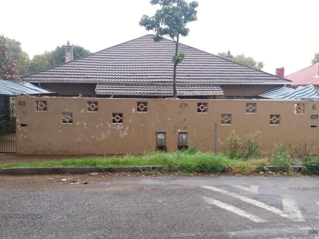 House for rent in Vosloorus, Gauteng