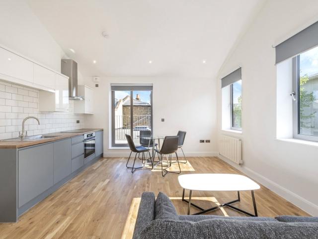 Apartment for rent in Camberwell, Greater London
