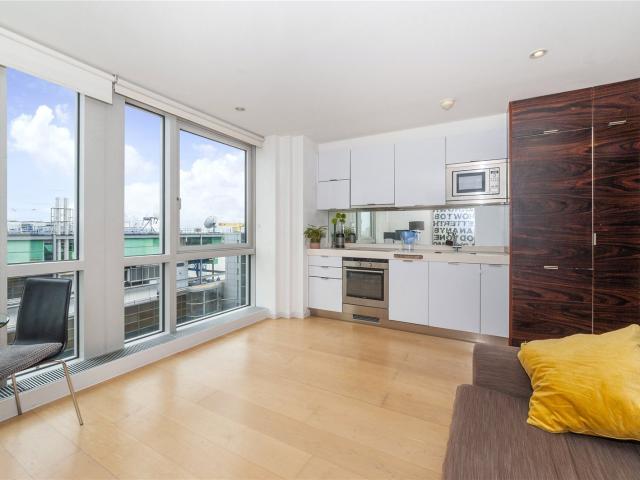 Apartment for rent in Greenwich Peninsula, Greater London
