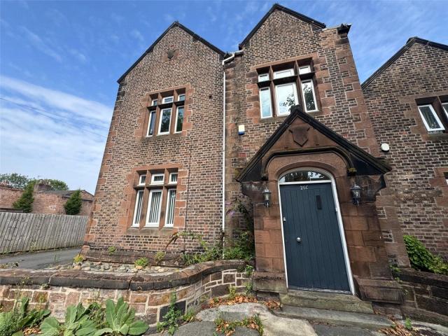 Apartment for rent in Calderstones