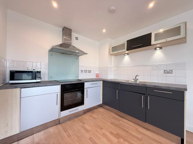 Studio for rent in Saint George's, South Yorkshire