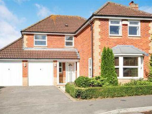 House for sale in Swindon