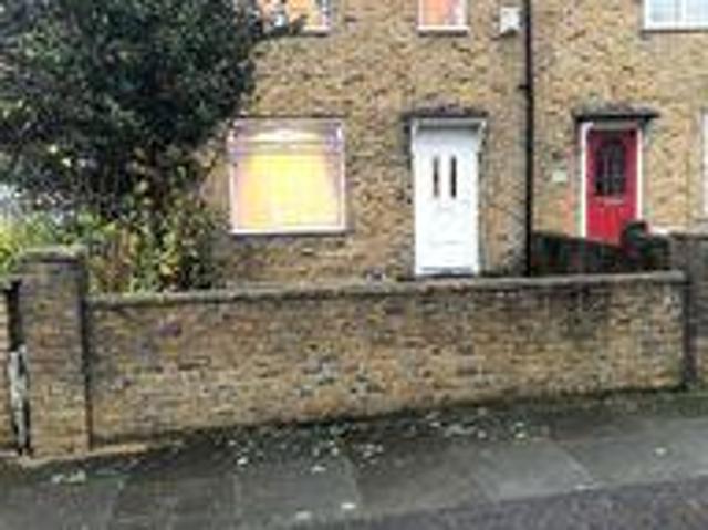 House for rent in Morden