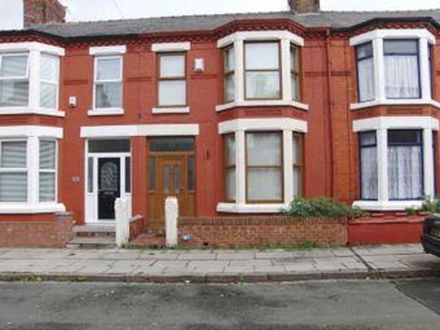 House for rent in Calderstones