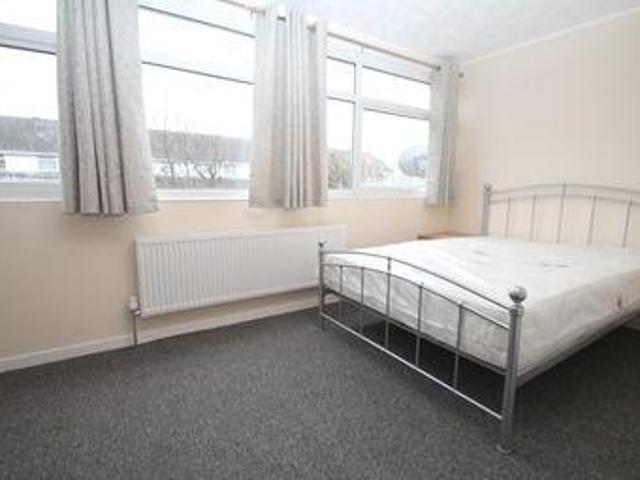 House for rent in Pouchen End, Hertfordshire