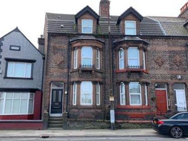 House for sale in Calderstones