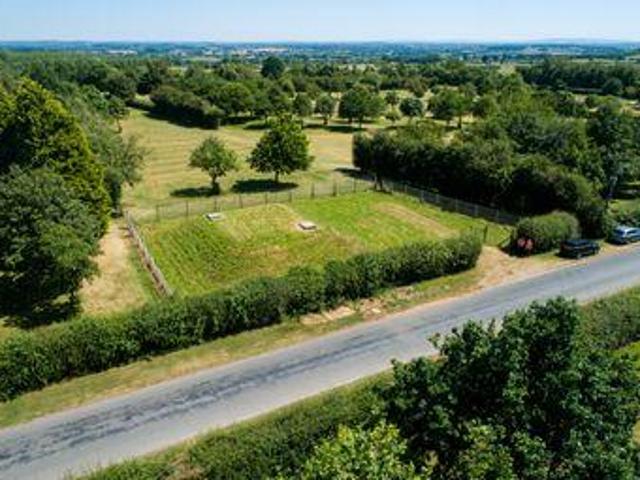 House for sale in Crookhill, Worcestershire