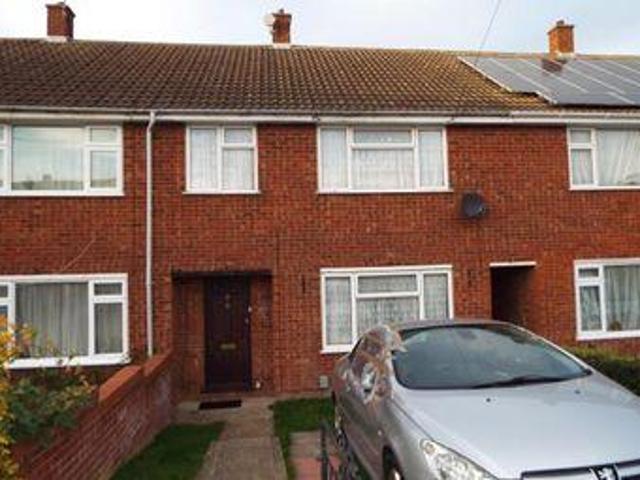 House for sale in Luton