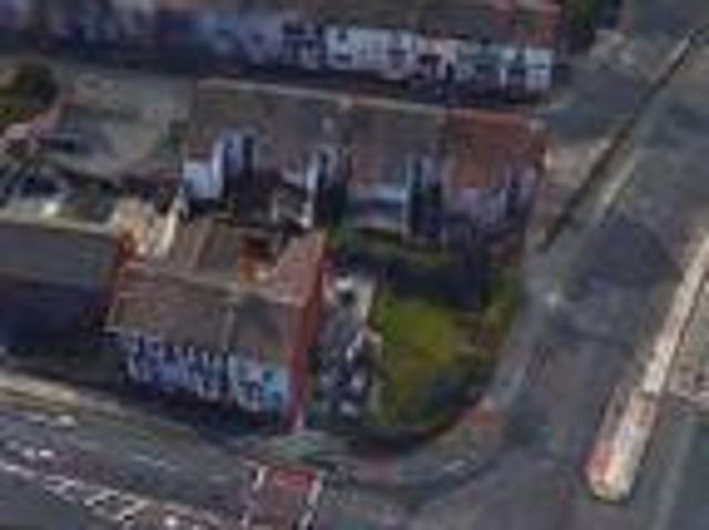 House for sale in Calderstones