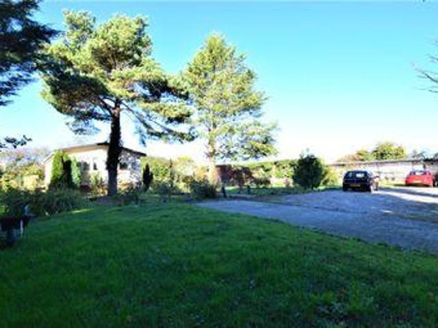 House for sale in Duton Hill
