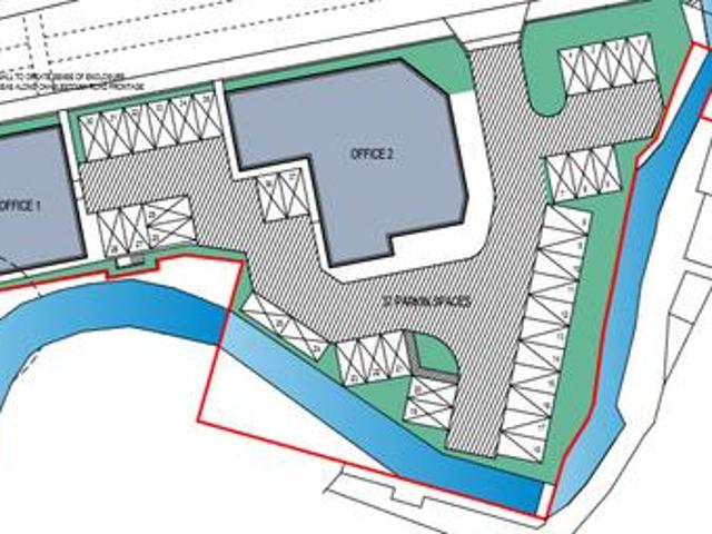 House for sale in Charlesworth, East Midlands