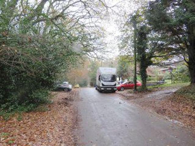 House for sale in Fole, Surrey