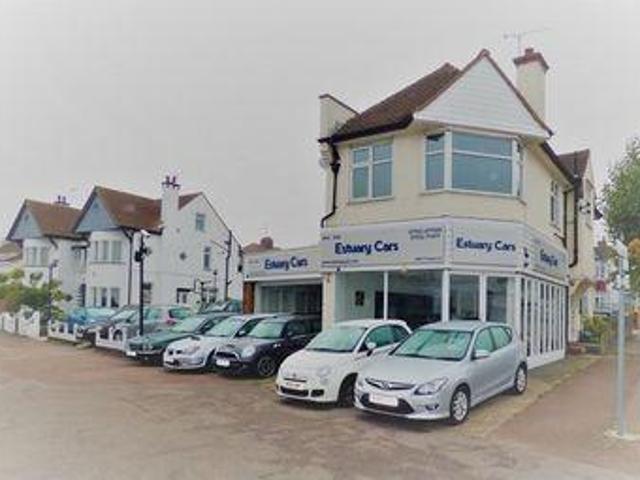 House for sale in Alton Barnes, Essex