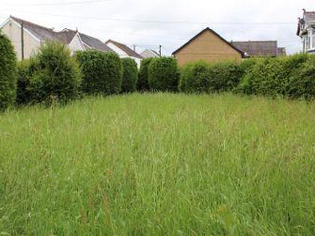 House for sale in Ammanford, Wales