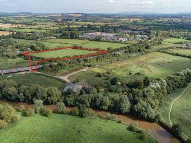 House for sale in Gloucester, Gloucestershire