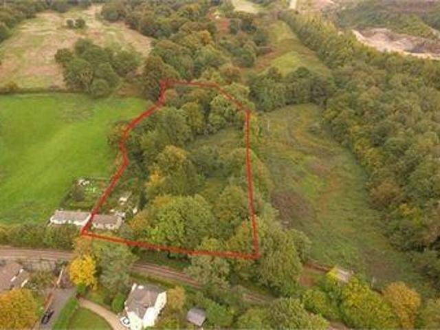 House for sale in Mid Glamorgan, Cymru / Wales