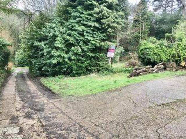 House for sale in Fole, Surrey