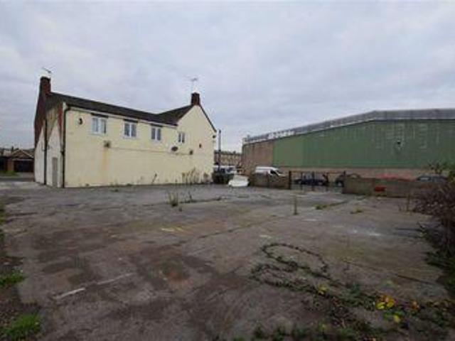 House for sale in Tilbury, Essex