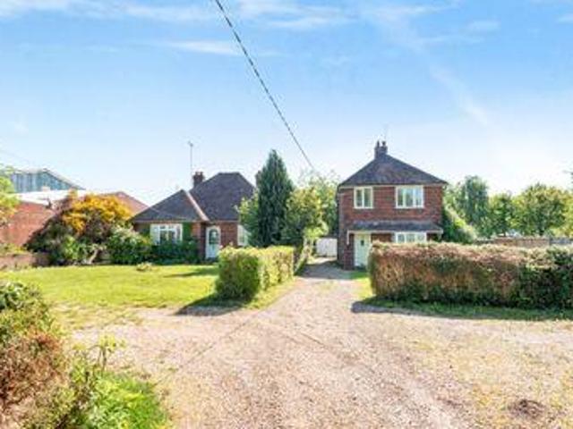 House for sale in Horsham, West Sussex