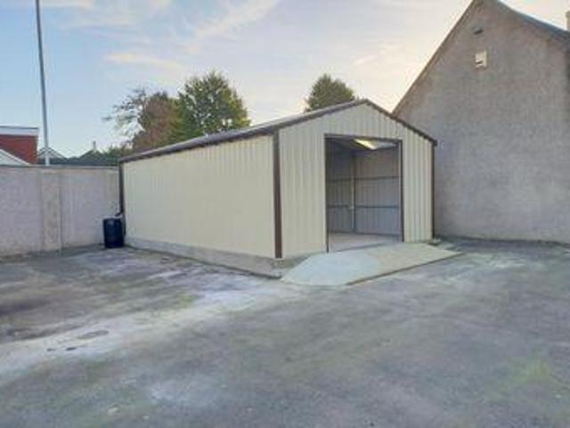 House for rent in Airdrie, Scotland