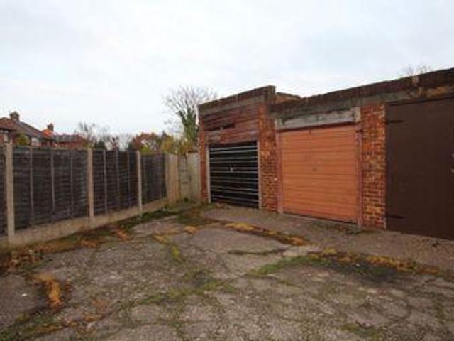 House for sale in Widnes