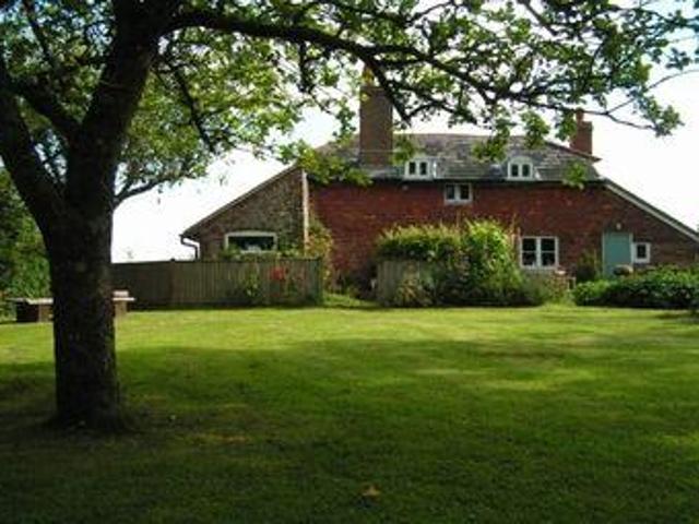 House for rent in Polegate, Cross In Hand