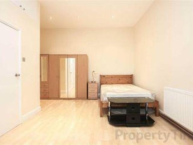 House for rent in Lyons, Greater London