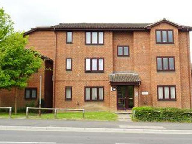 House for rent in Perryfields, West Sussex