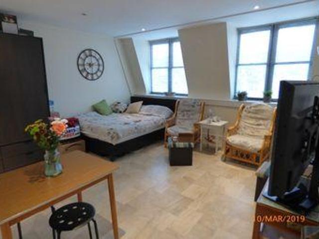 House for rent in Swindon, England