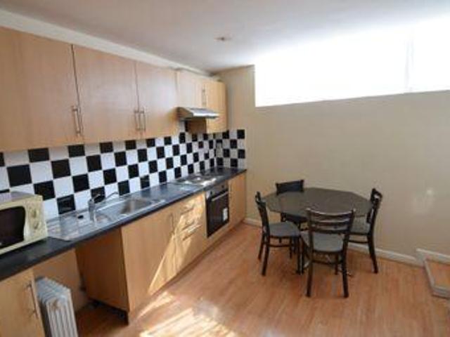 House for rent in Brentford End, Greater London
