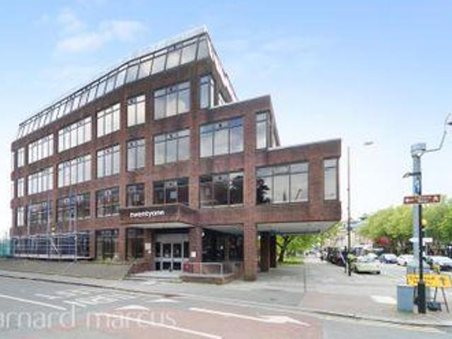 House for rent in London Borough of Hounslow, Feltham