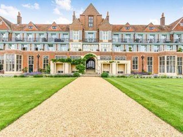 House for rent in Littlecote, West Sussex