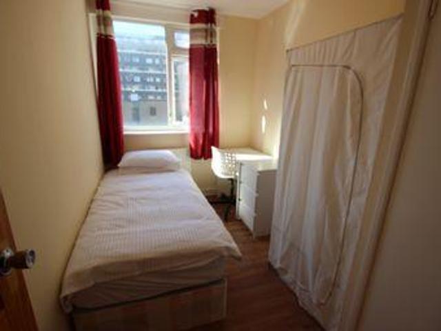 House for rent in Lyons, Greater London