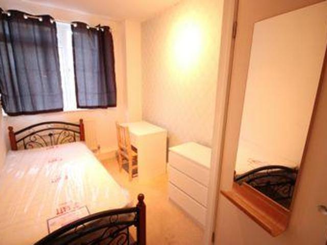 House for rent in Lyons, Greater London