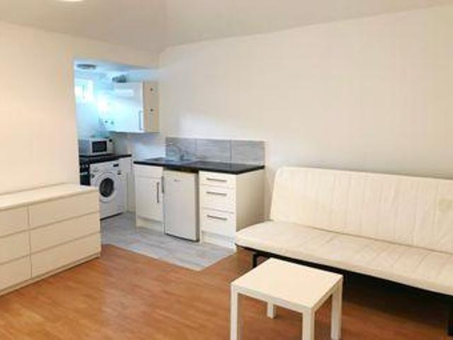 House for rent in Blackhills, Surrey