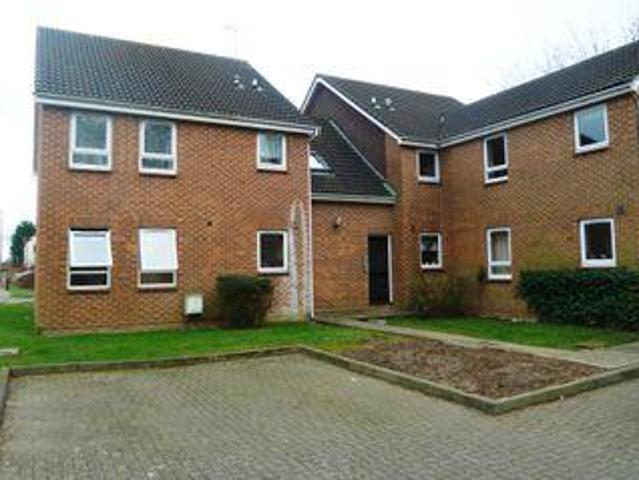 House for rent in Navestock Side
