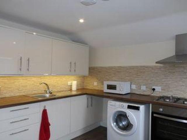 House for rent in Calderstones