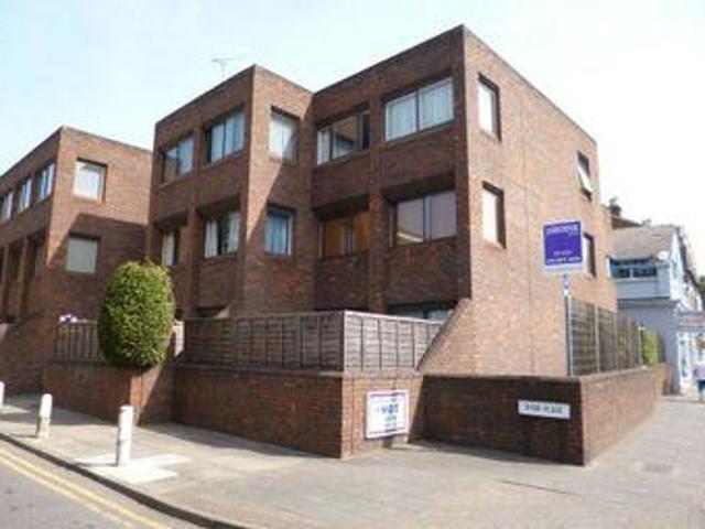 House for rent in Twickenham, Greater London