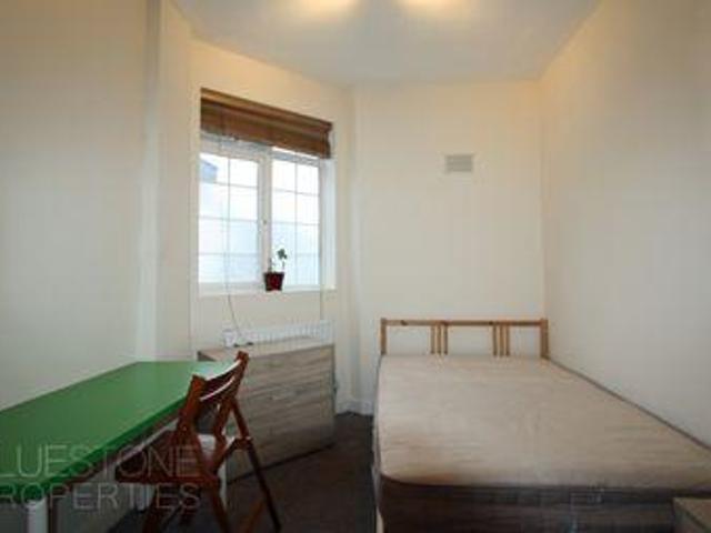 House for rent in Lyons, Greater London