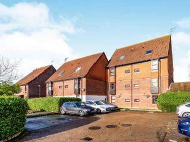 House for rent in Woking, Surrey