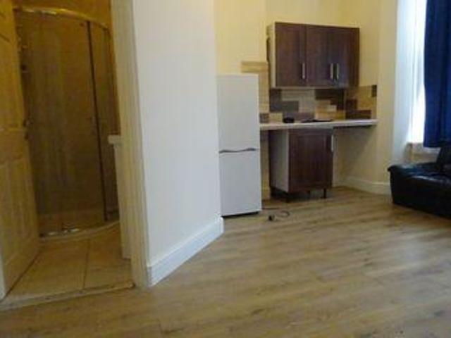House for rent in Surrey