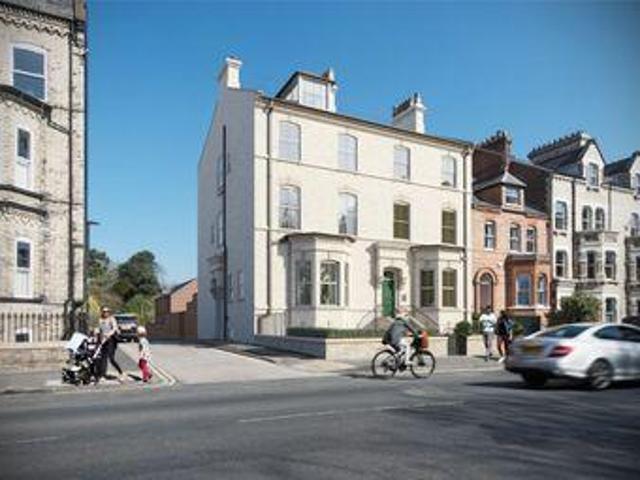 House for sale in High Field, York