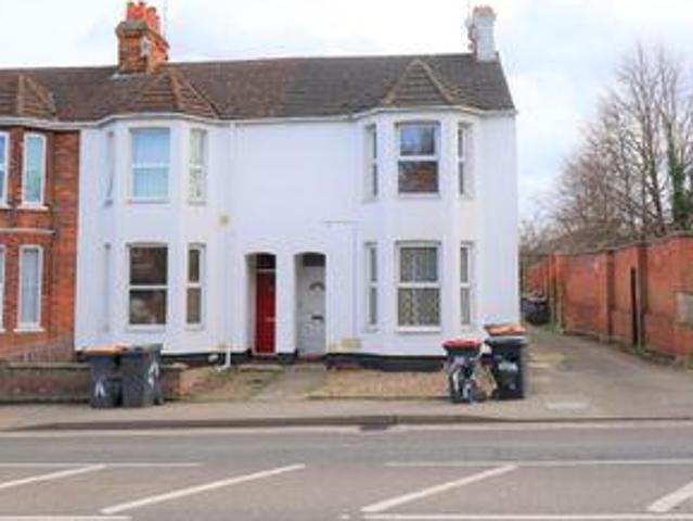 House for sale in Bedford