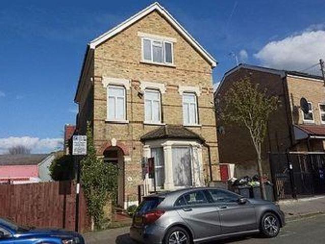 House for sale in Surrey, England